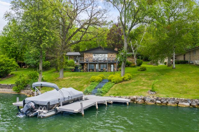 N7697 East Lakeshore Drive, Whitewater, WI 53190