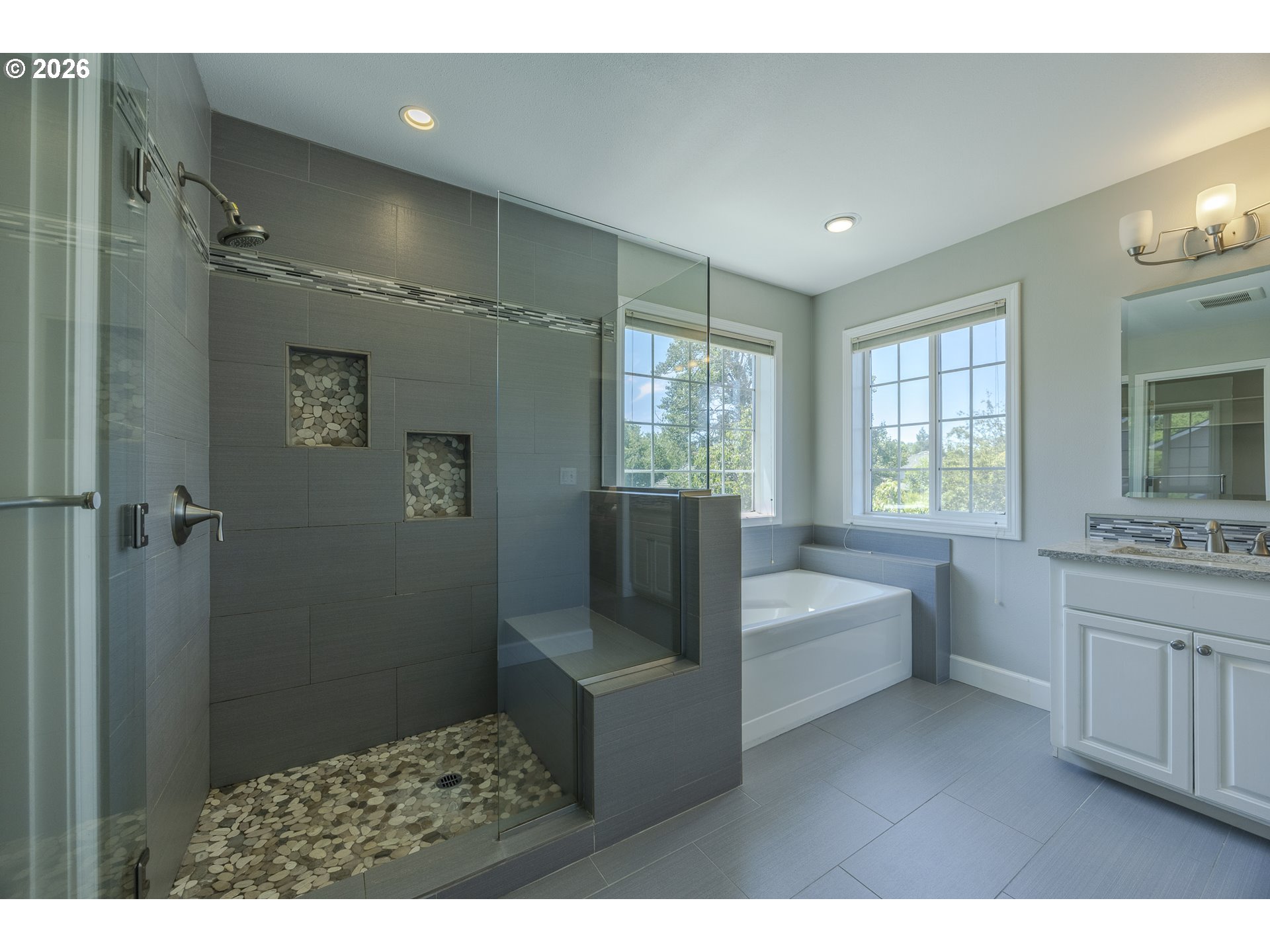 3394 Hampton Way Eugene, OR 97401 - Photo 33 of 46