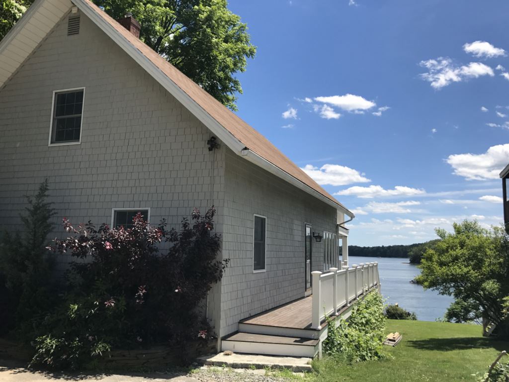 36 Cedar Point Road Durham, NH 03824 - Photo 2 of 3