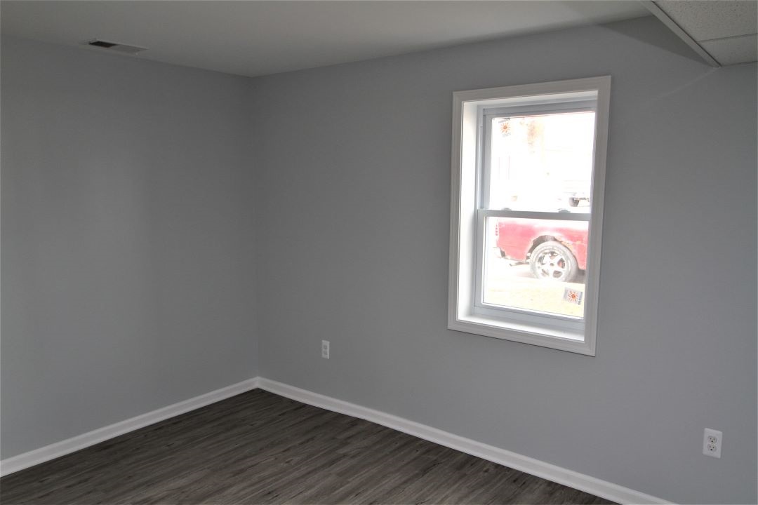 83 Rathbone Street Mount Clemens, MI 48043 - Photo 6 of 29 50036529-5.JPG