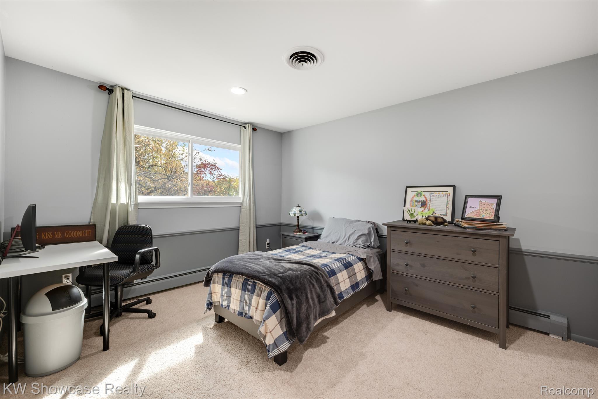 865 South Pemberton Road Bloomfield Hills, MI 48302 - Photo 29 of 36 Gallery Image 29