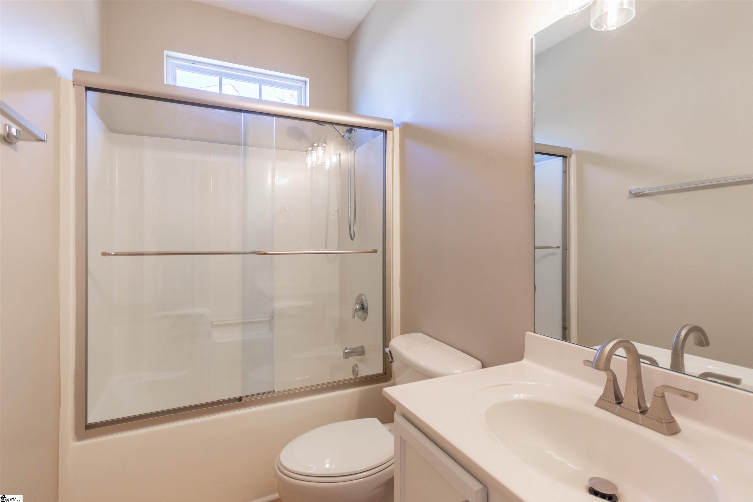 132 Bascom Court Greer, SC 29650 - Photo 21 of 32 Gallery Image 21