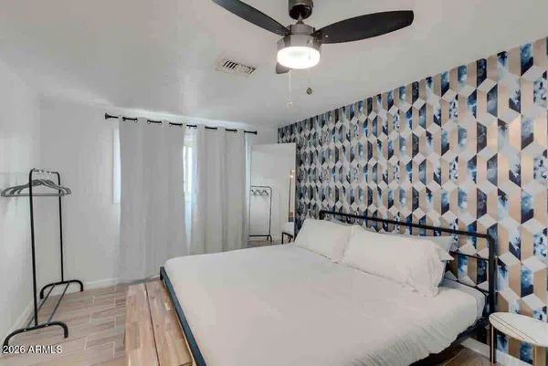 $335,000 | 214 East Alice Avenue, Phoenix, AZ 85020