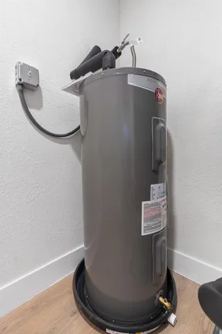 $369,900 | 1430 Northwest 74th Street, Miami, FL 33147