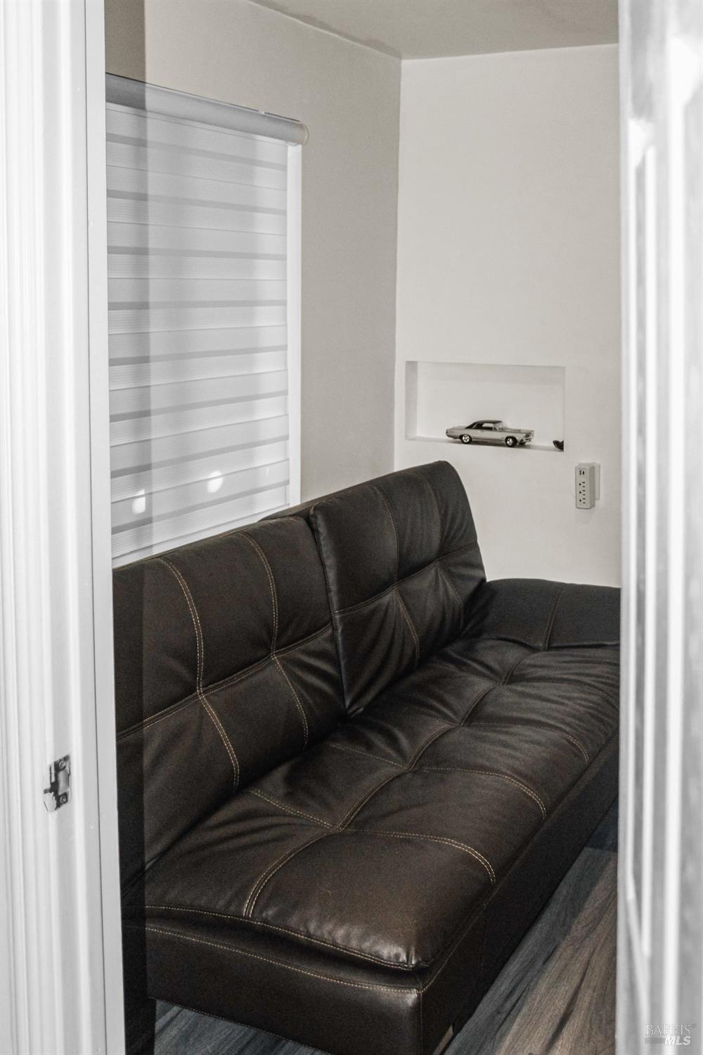 228 Yosemite Road San Rafael, CA 94903 - Photo 18 of 29