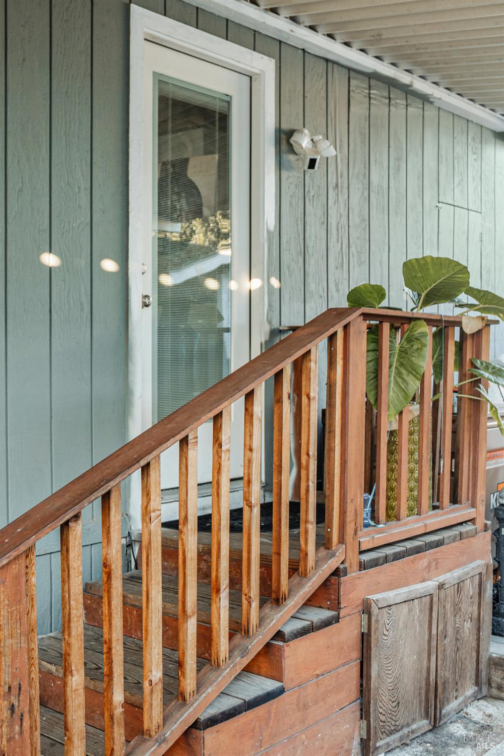 228 Yosemite Road San Rafael, CA 94903 - Photo 19 of 29