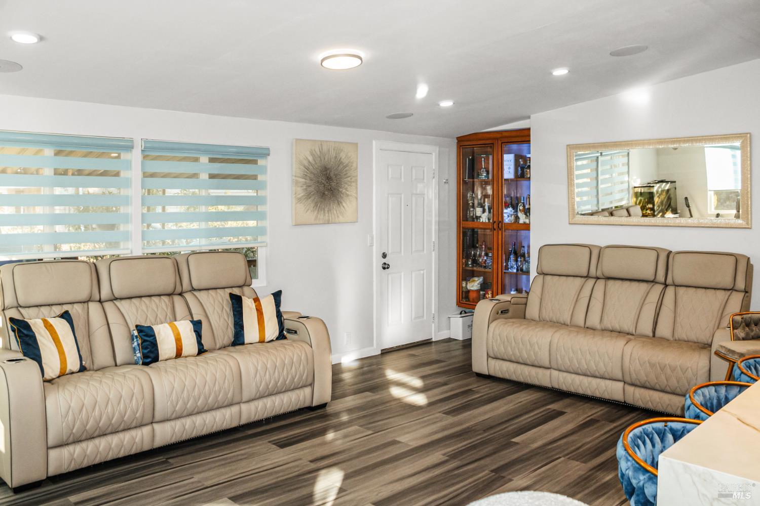 228 Yosemite Road San Rafael, CA 94903 - Photo 2 of 29