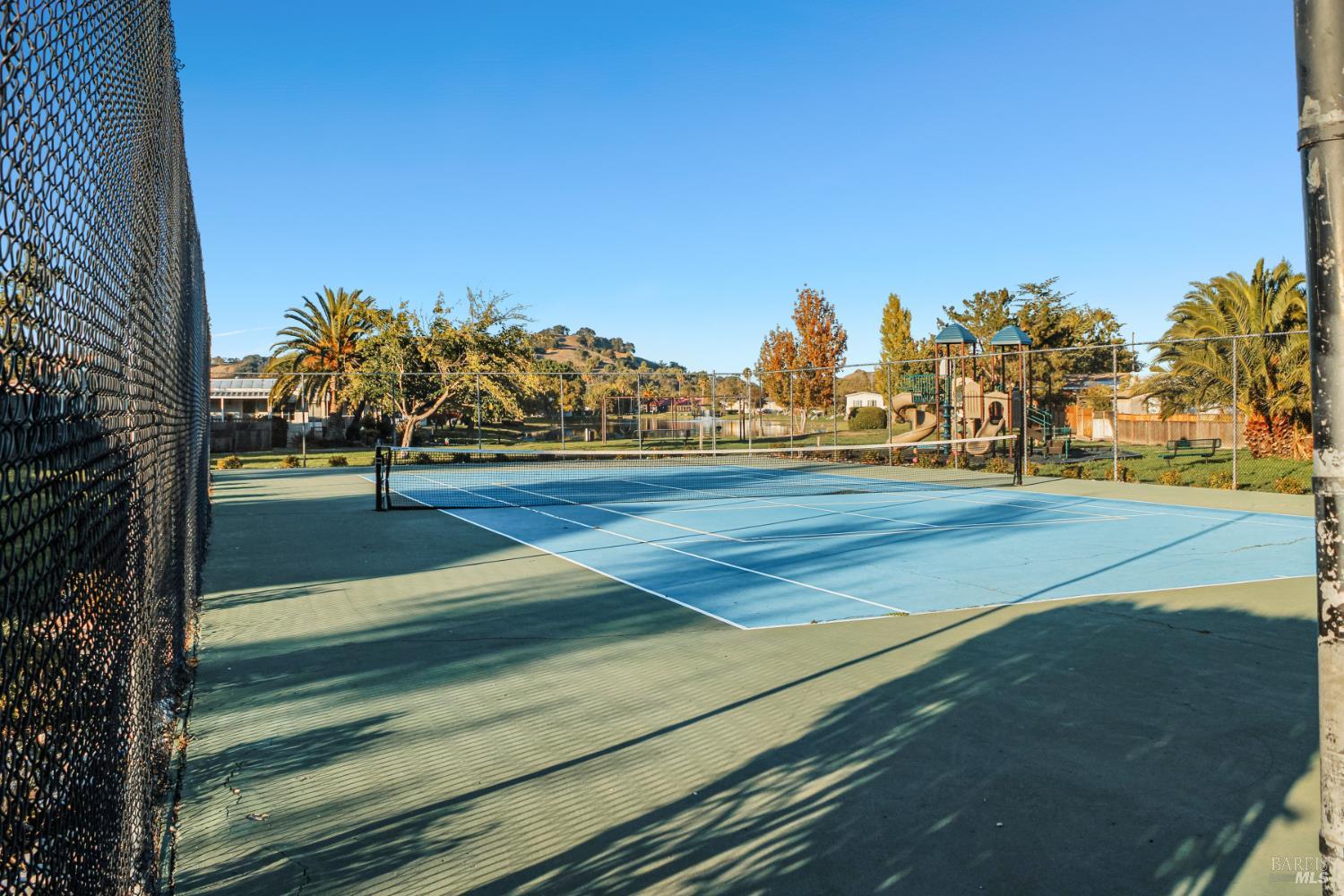 228 Yosemite Road San Rafael, CA 94903 - Photo 23 of 29