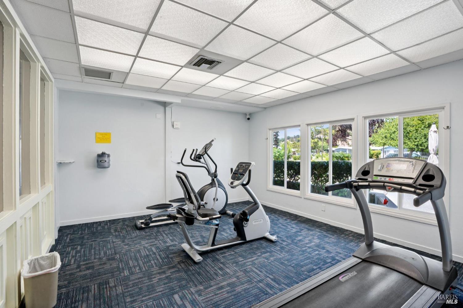 228 Yosemite Road San Rafael, CA 94903 - Photo 27 of 29