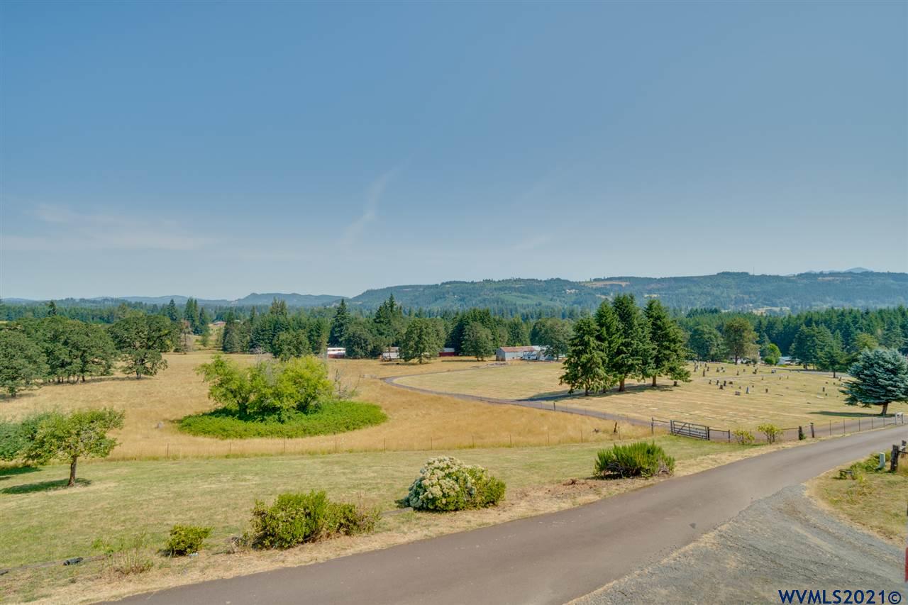 20852 Liberty Road Sweet Home, OR 97386 - Photo 40 of 42