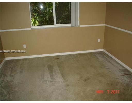 470 South Park Road, Unit 7306 Hollywood, FL 33021 - Photo 11 of 20 a view of a room