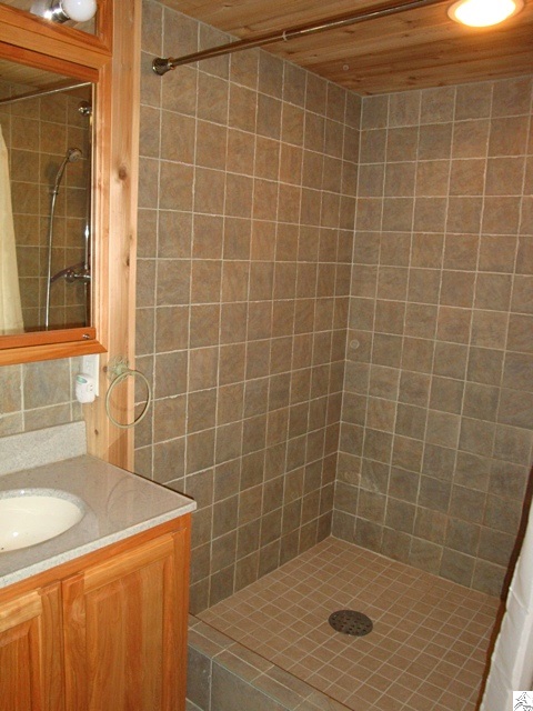 115 Anchor Street Proctor, MN 55810 - Photo 13 of 17 LL 3/4 BATH