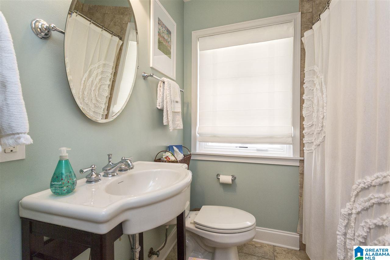 2216 Shades Crest Road Birmingham, AL 35216 - Photo 27 of 39