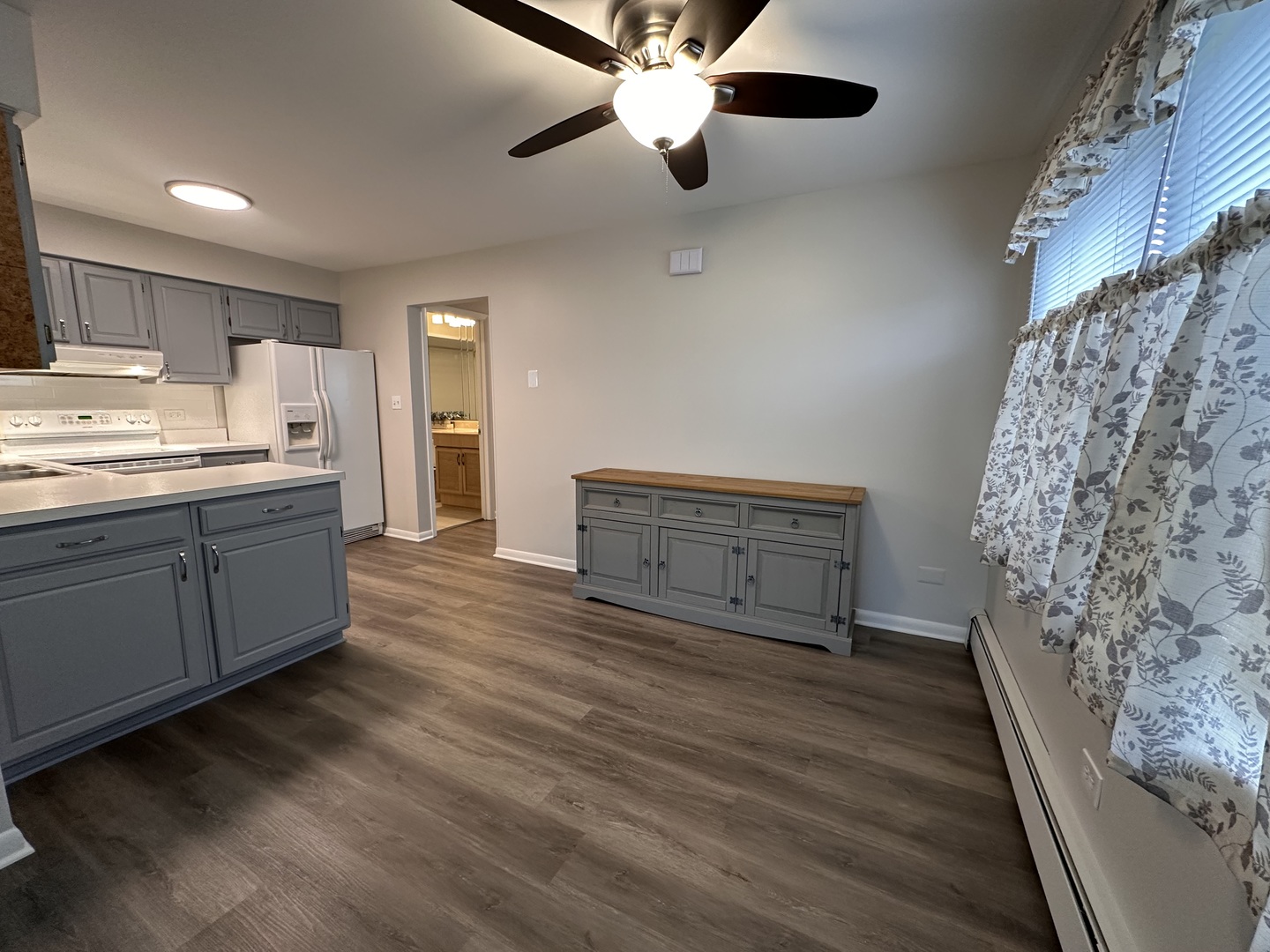 4525 Elm Avenue, Unit 2B Brookfield, IL 60513 - Photo 6 of 17