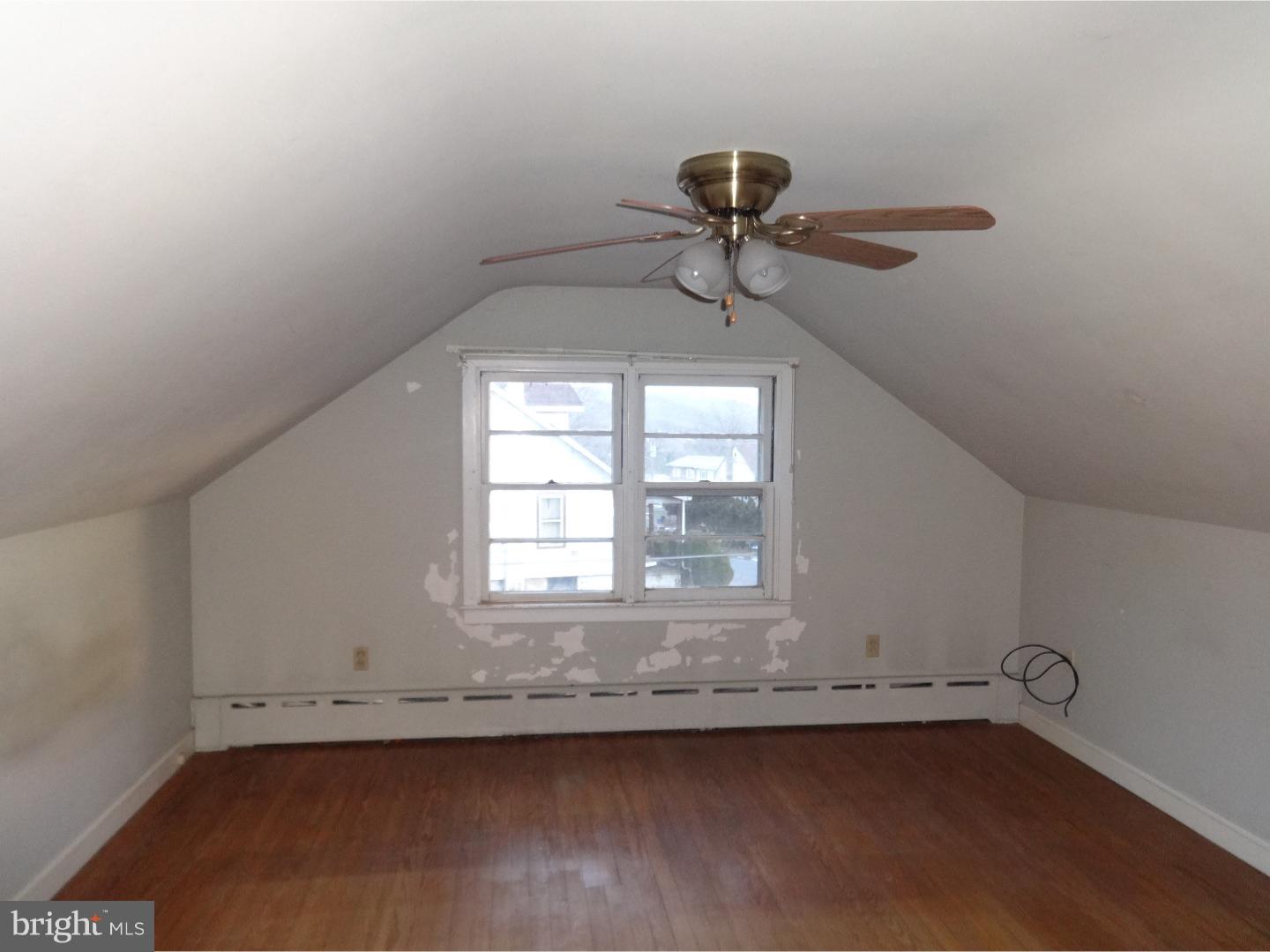 4549 Sefranka Road Temple, PA 19560 - Photo 13 of 21 Gallery Image 13