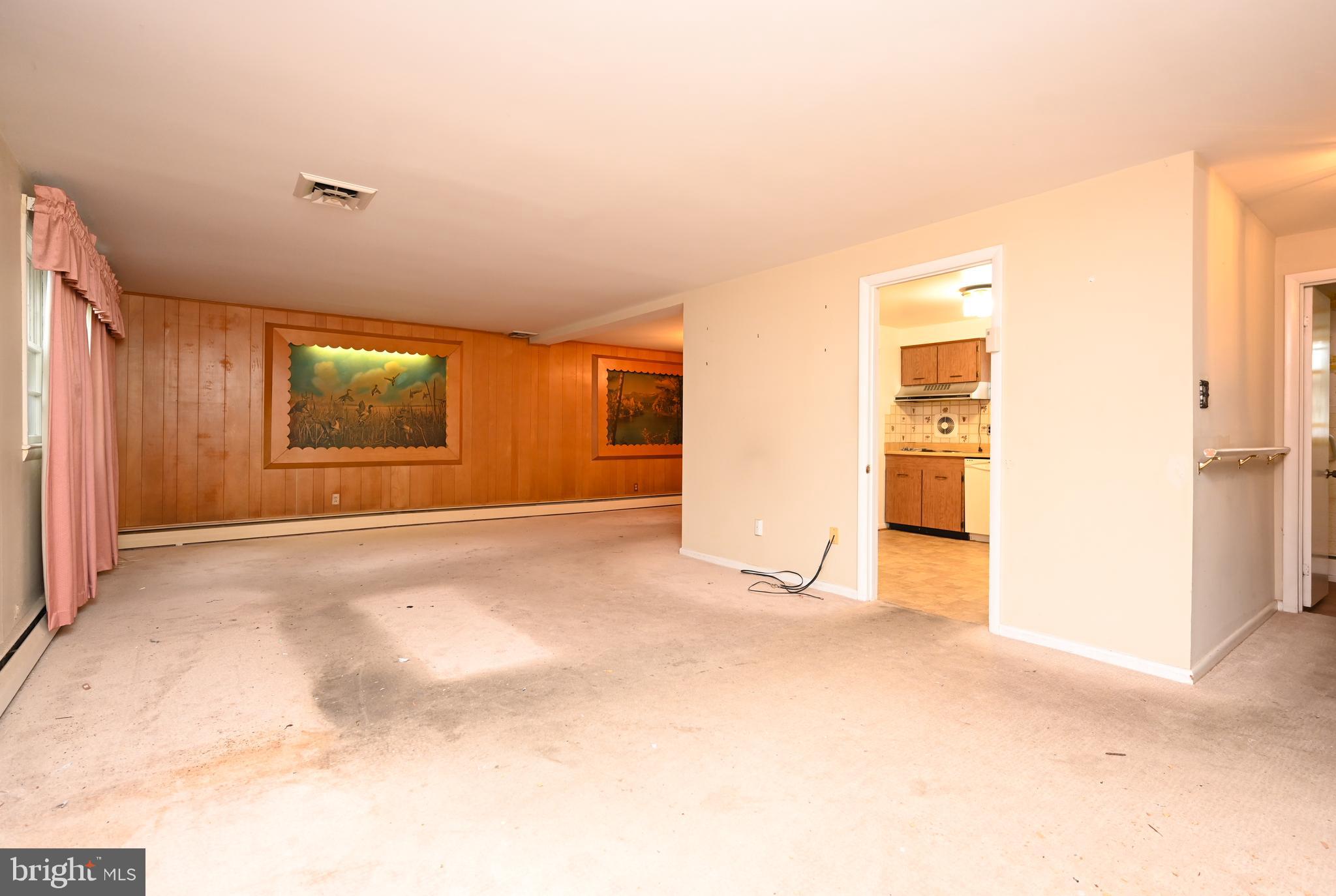 2103 Folkstone Road Lutherville-Timonium, MD 21093 - Photo 10 of 36 Gallery Image 10