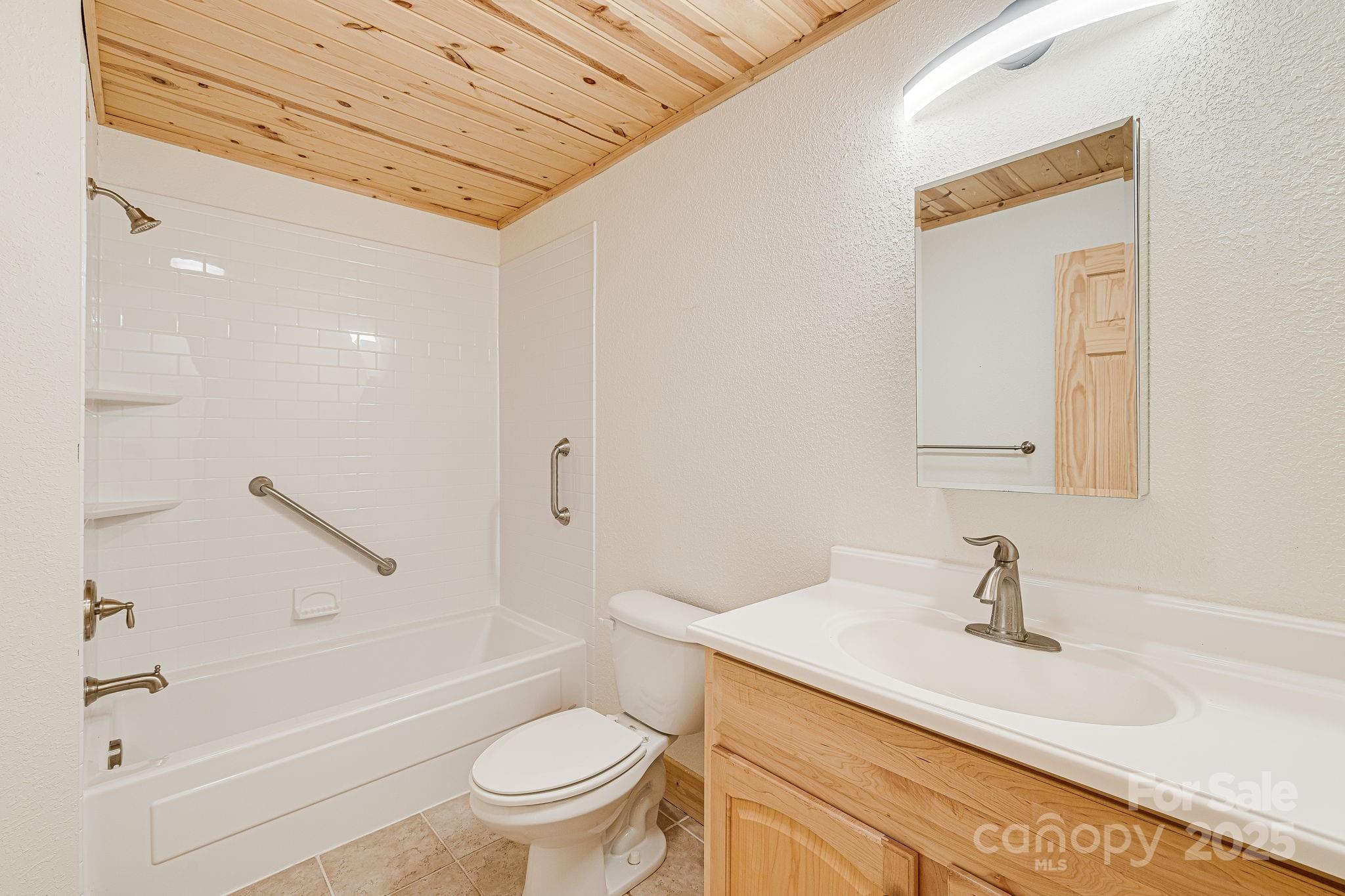 73 Oak Ridge Court, Unit 698 & 699 Mars Hill, NC 28754 - Photo 17 of 48