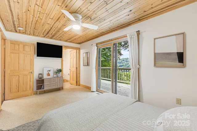 $460,000 | 73 Oak Ridge Court, Unit 698 & 699, Mars Hill, NC 28754