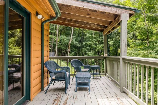 $460,000 | 73 Oak Ridge Court, Unit 698 & 699, Mars Hill, NC 28754