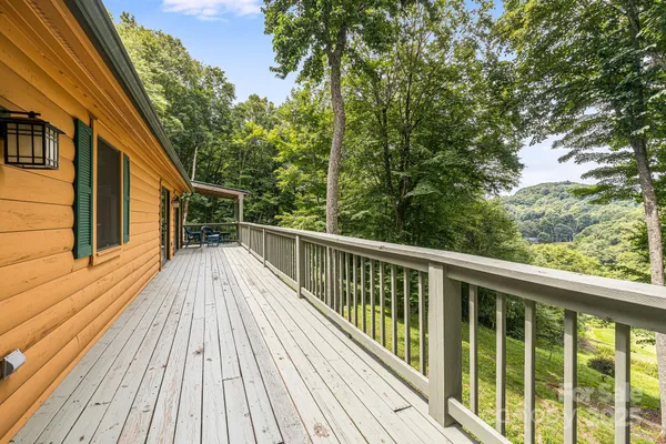 $460,000 | 73 Oak Ridge Court, Unit 698 & 699, Mars Hill, NC 28754