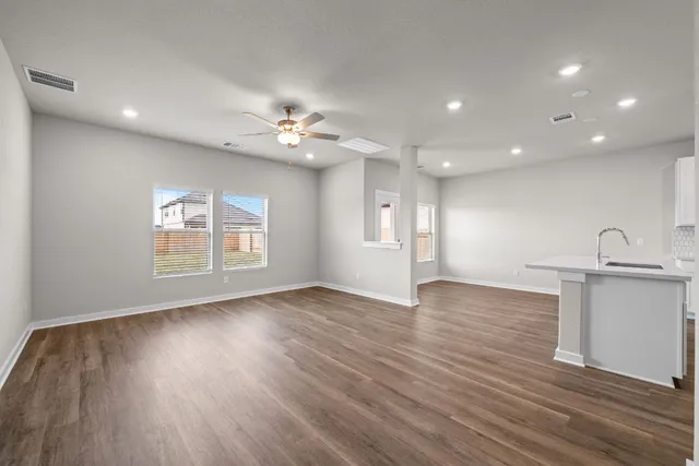 $349,000 | 130 Ayres Horn, Cedar Creek, TX 78612