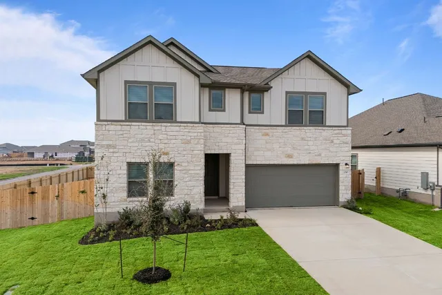 $349,000 | 130 Ayres Horn, Cedar Creek, TX 78612