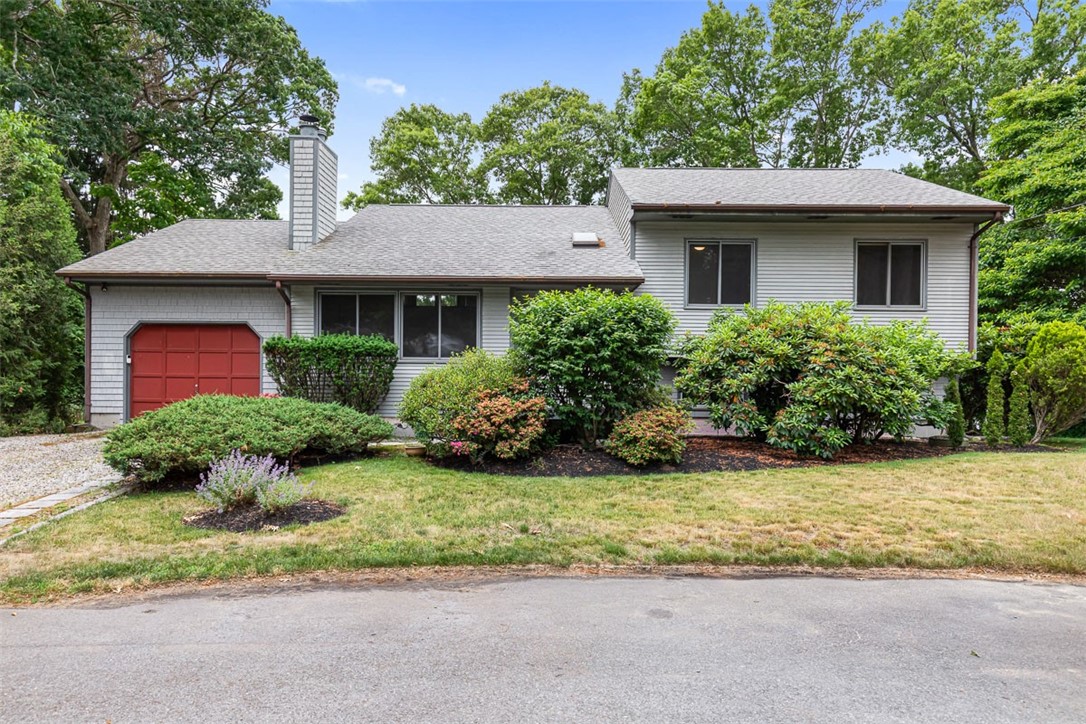12 Silver Street Warwick, RI 02889 - Photo 2 of 50