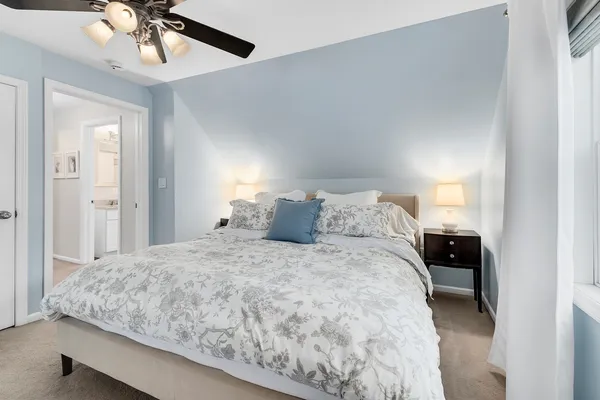 $475,000 | 203 South Hudson Street, Westmont, IL 60559