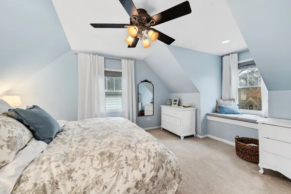 $475,000 | 203 South Hudson Street, Westmont, IL 60559