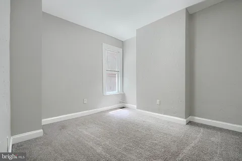 $2,150 | 2917 Clifton Avenue, Baltimore, MD 21216