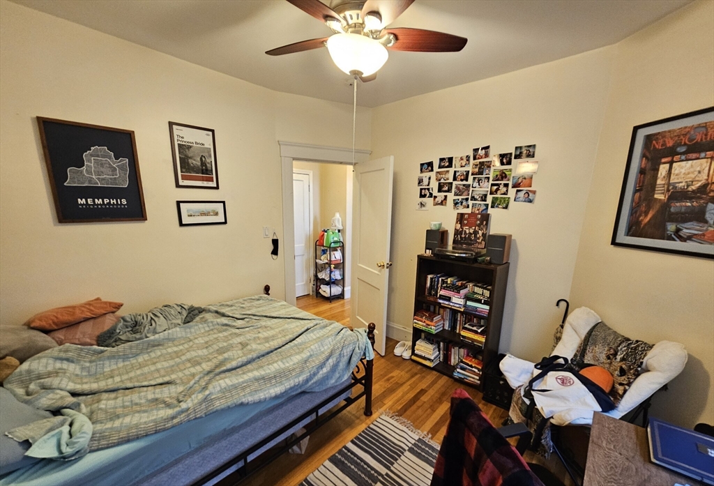 229 Freeman Street, Unit 3 Brookline, MA 02446 - Photo 5 of 10