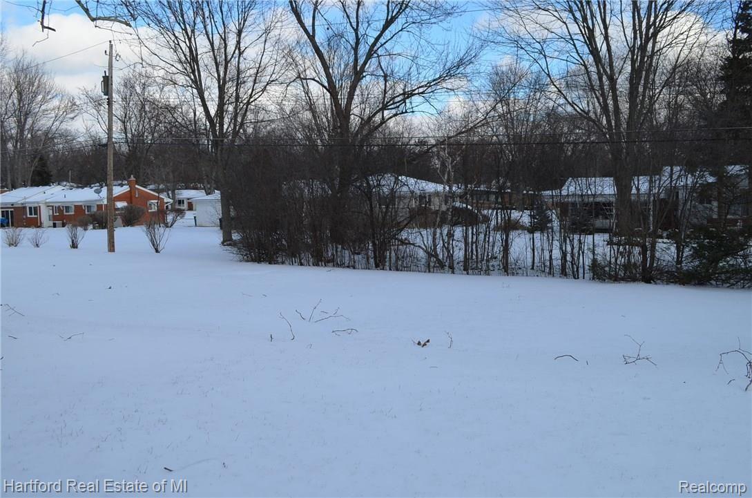 28158 Hawberry Road Farmington, MI 48331 - Photo 32 of 33 Hawberry33.JPG