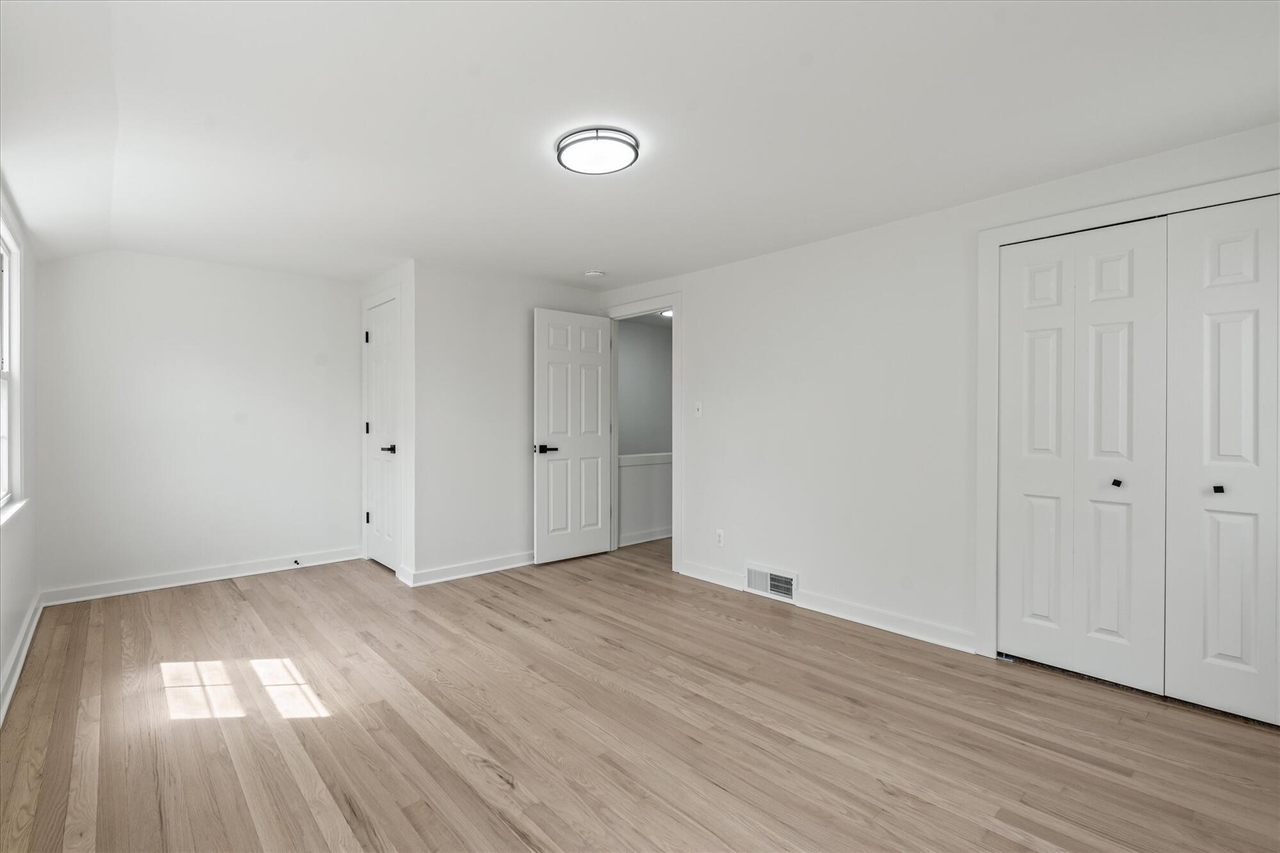 1650 Graefield Road Birmingham, MI 48009 - Photo 12 of 27