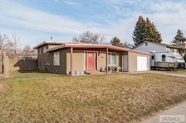 $310,000 | 2109 John Adams Parkway, Idaho Falls, ID 83401