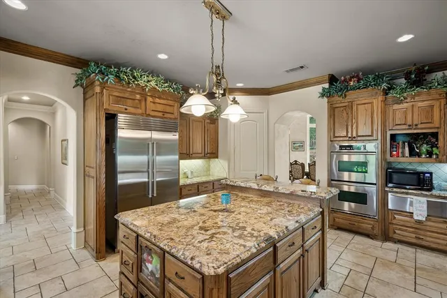 $1,950,000 | 106 Lynne Circle, Mabank, TX 75156