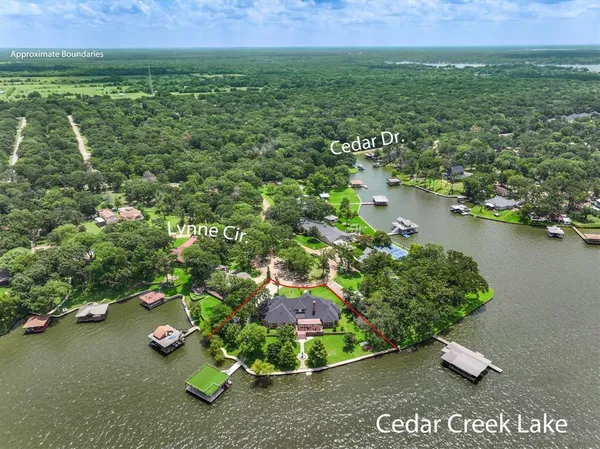 $1,950,000 | 106 Lynne Circle, Mabank, TX 75156