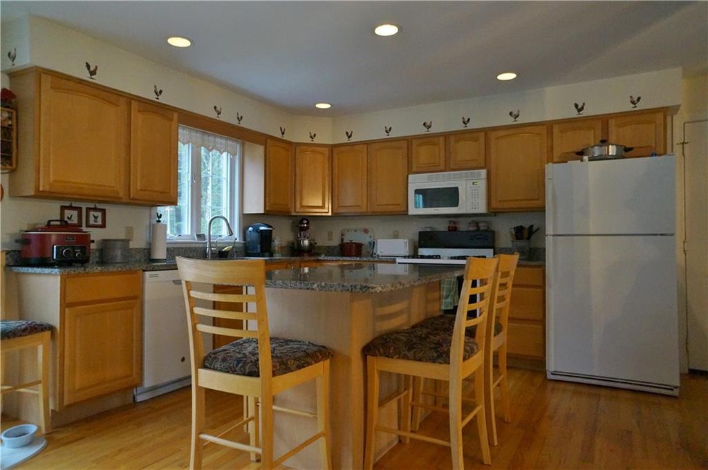 46 Burnham Road Scarborough, ME 04074 - Photo 5 of 29 Photo