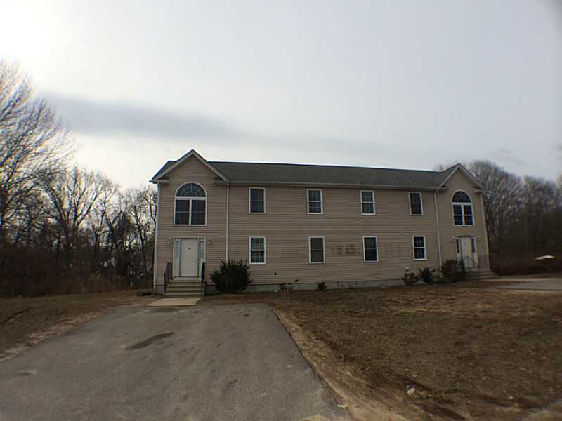 45 Batterson Avenue Westerly, RI 02891 - Photo 2 of 15 Exterior Front.
