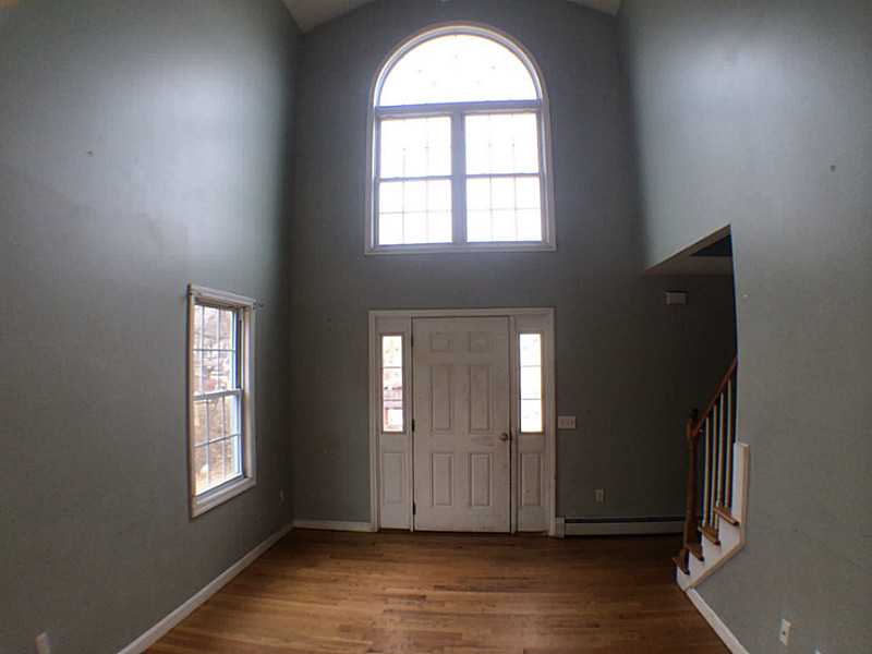 45 Batterson Avenue Westerly, RI 02891 - Photo 5 of 15 Entry. Transom window