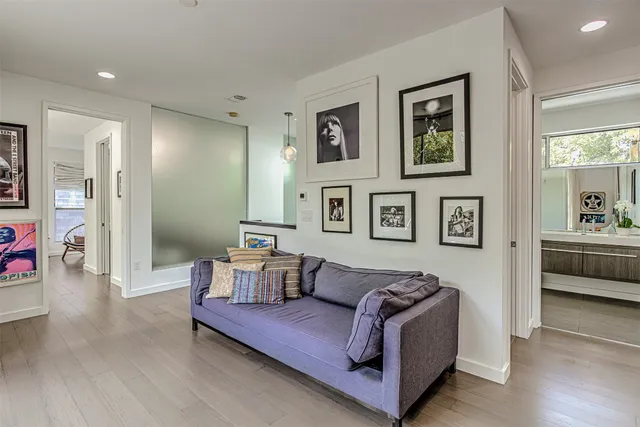 $875,000 | 104 West 45th Street, Austin, TX 78751