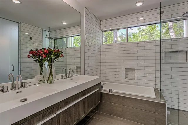 $875,000 | 104 West 45th Street, Austin, TX 78751