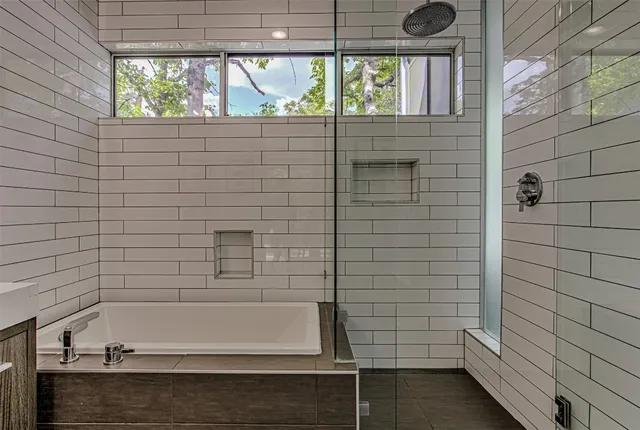 $875,000 | 104 West 45th Street, Austin, TX 78751