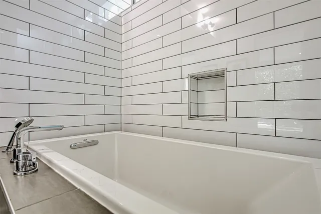 $875,000 | 104 West 45th Street, Austin, TX 78751