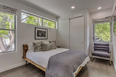 $875,000 | 104 West 45th Street, Austin, TX 78751