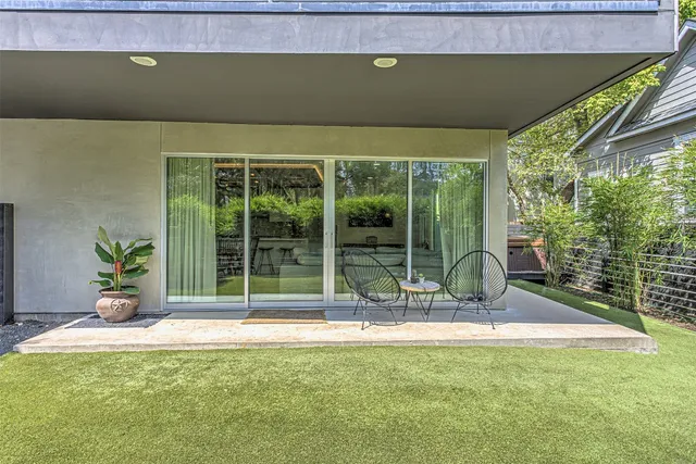 $875,000 | 104 West 45th Street, Austin, TX 78751