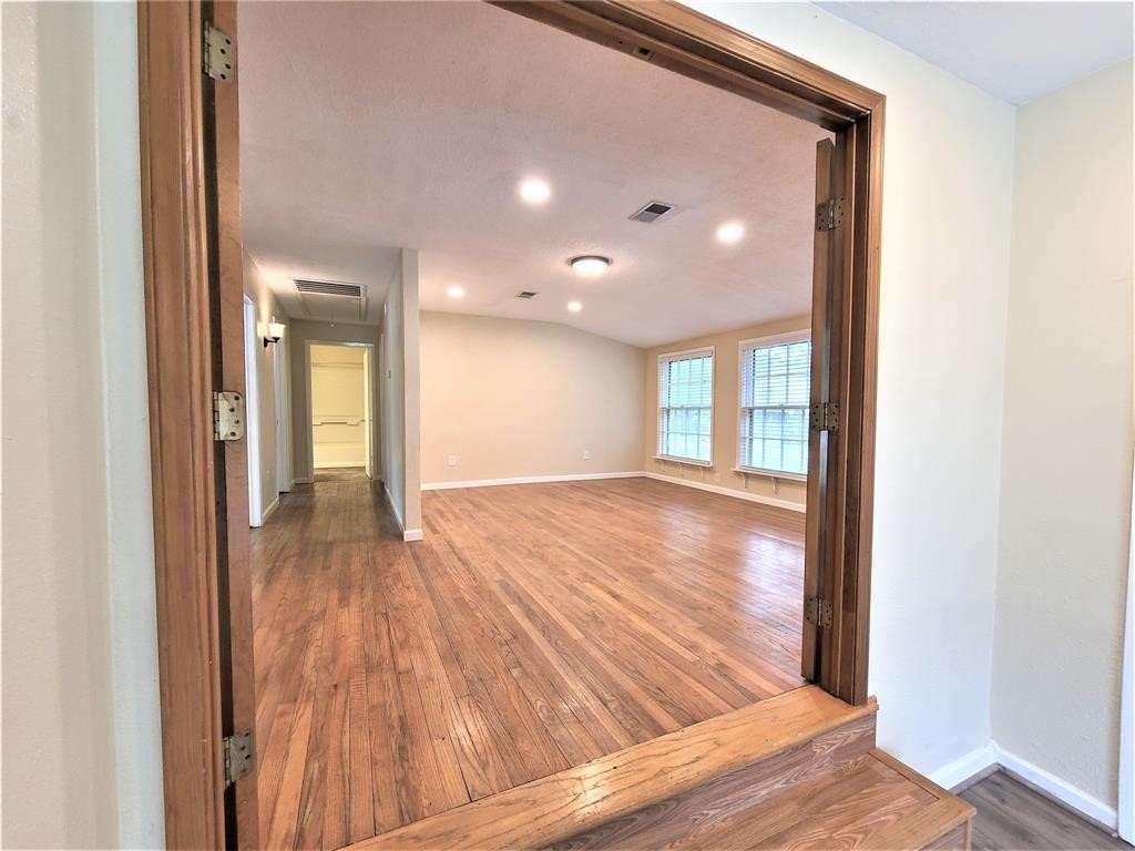503 Riveredge Drive Richmond, TX 77406 - Photo 6 of 12