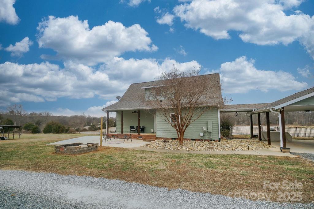 26671 Doc Road Albemarle, NC 28001 - Photo 3 of 29 Gallery Image 3