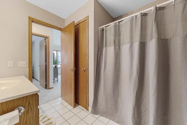 $360,000 | 613 Ash Circle, Belle Plaine, MN 56011