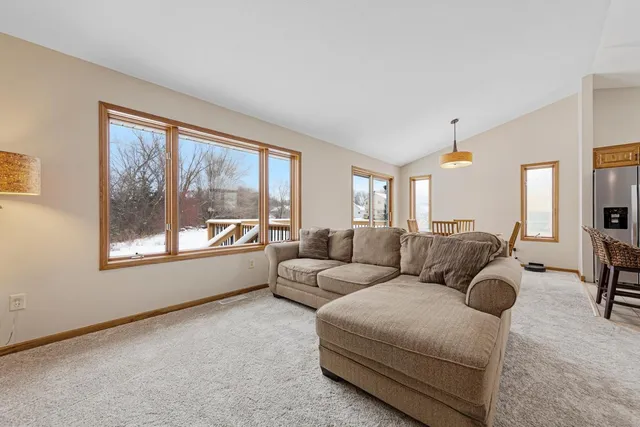 $360,000 | 613 Ash Circle, Belle Plaine, MN 56011