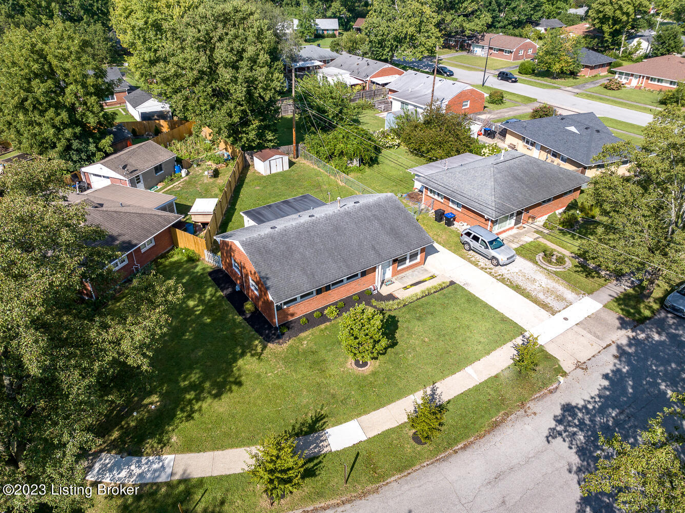 2939 Rio Rita Avenue Louisville, KY 40220 - Photo 35 of 38 035-2939-35